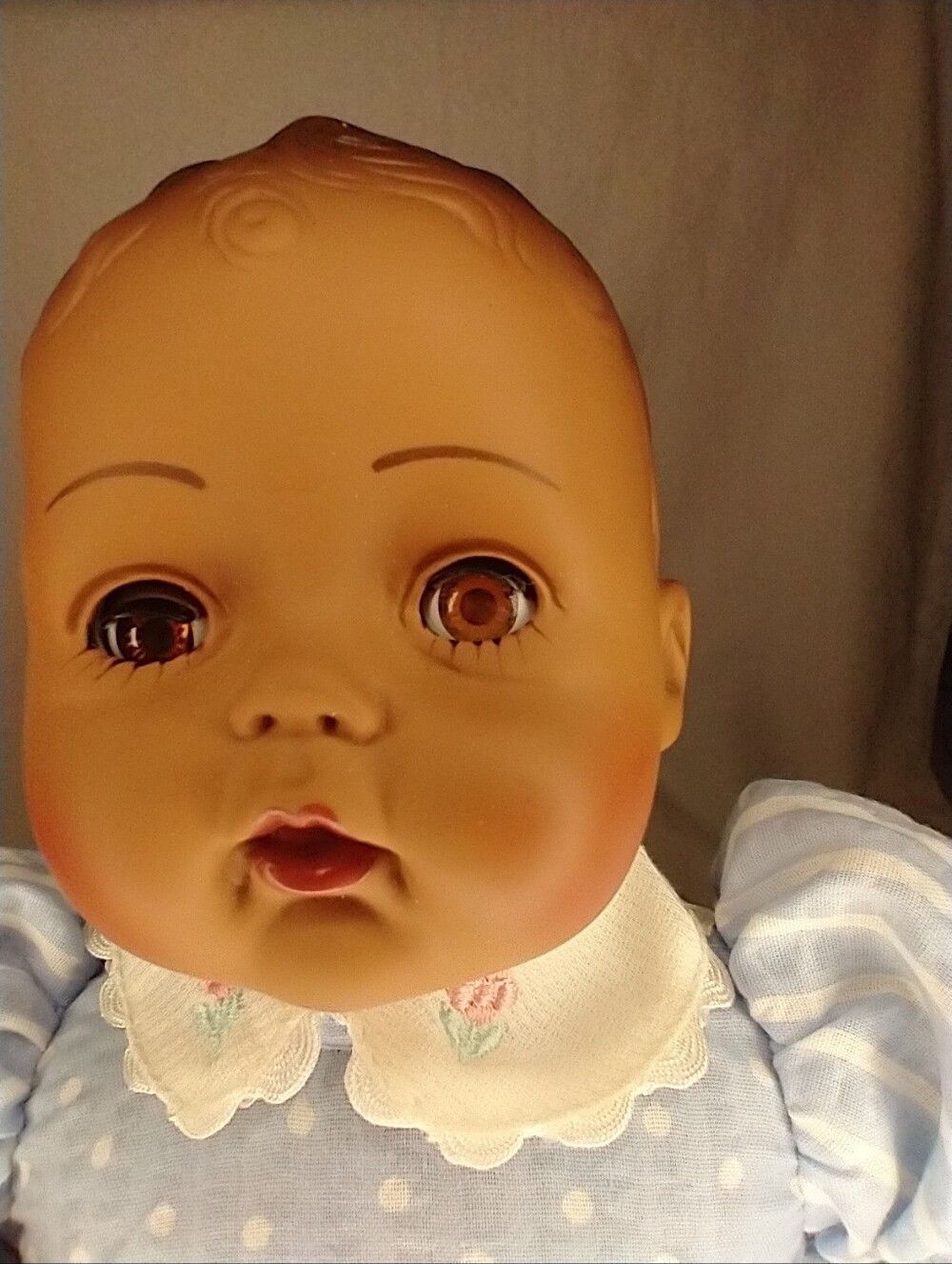 Madame Alexander Baby Huggums - Picture 2 of 12